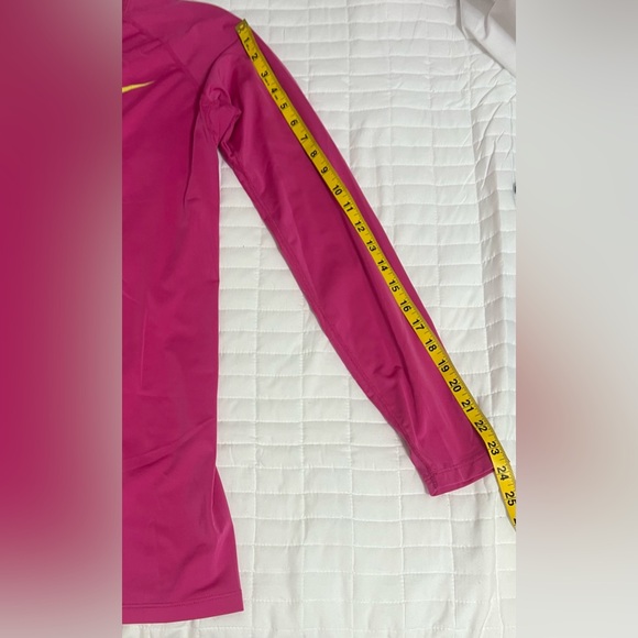 Nike Pro Combat Dri-Fit Pink Fitted V-Neck Long Sleeve Size XL - Picture 3 of 7